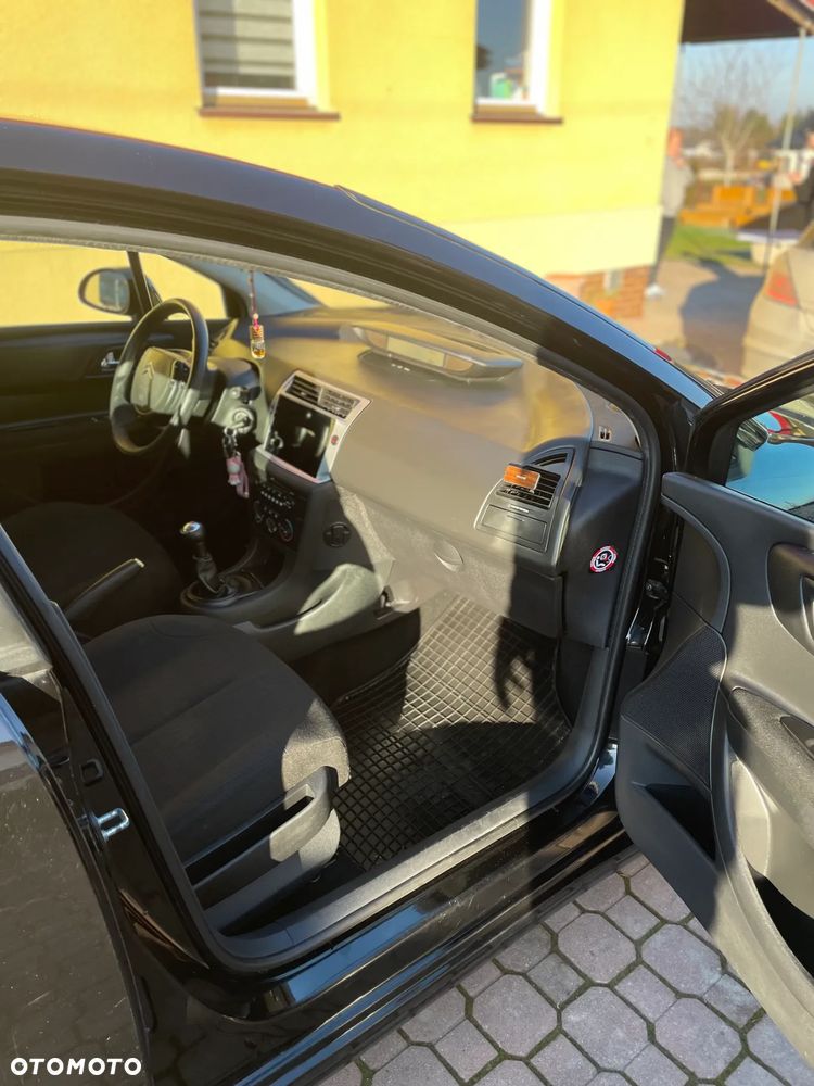 Citroën C4 1.6 HDi FAP Style - 9