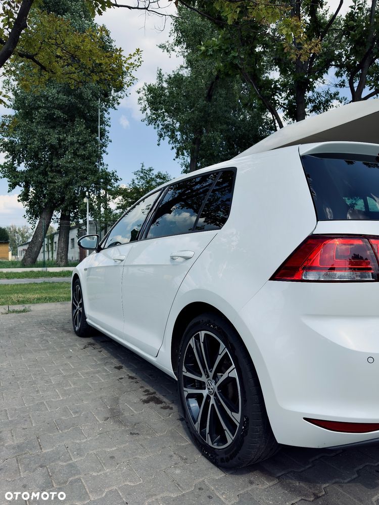 Volkswagen Golf 1.4 TSI BMT Highline - 3