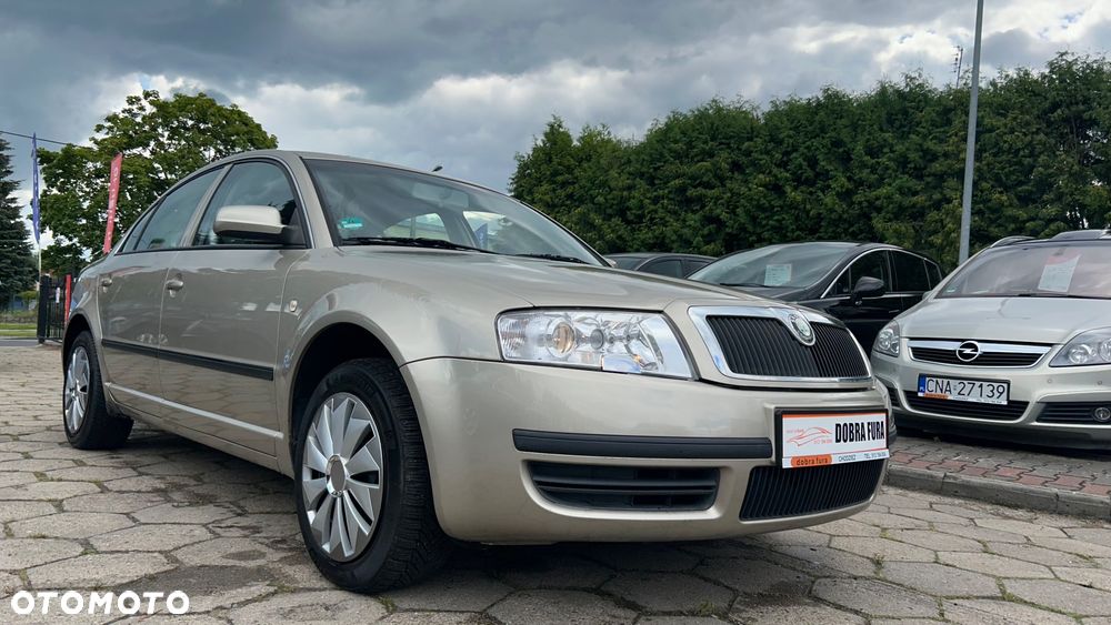 Skoda Superb 2.0 Comfort - 6