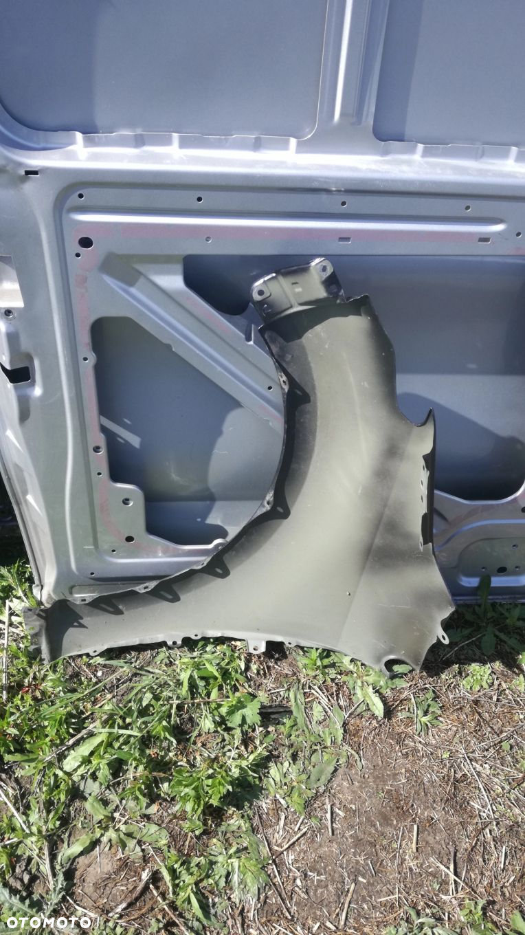 Błotnik Toyota Yaris IV Po 2020r. Przód Prawy - 2