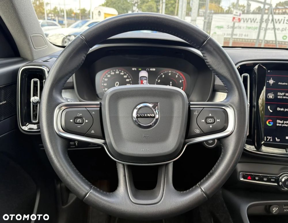 Volvo XC 40 T5 AWD Momentum Pro - 13