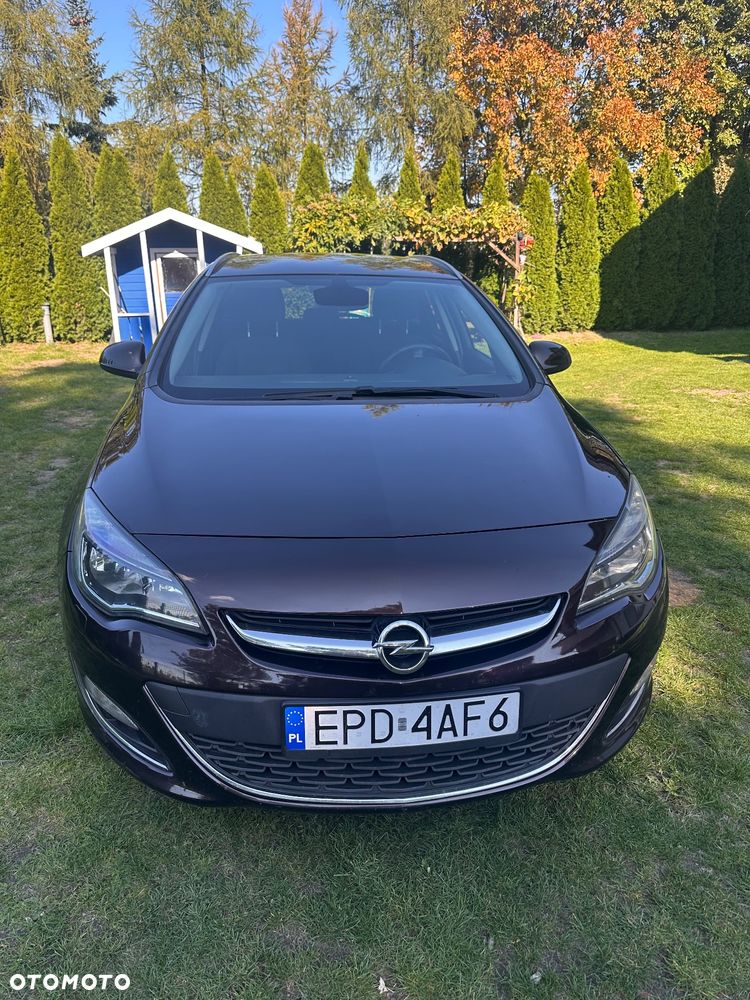 Opel Astra 1.4 Turbo Sports Tourer ecoFLEX Start/Stop - 2