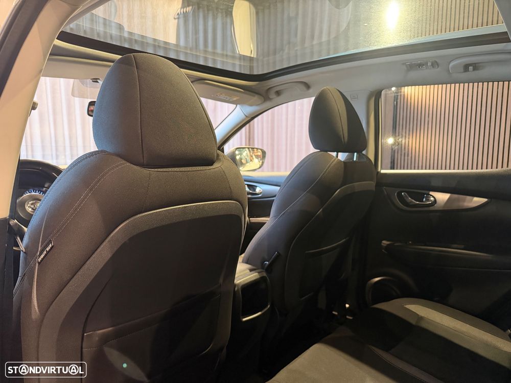 Nissan Qashqai 1.5 dCi Tekna - 27