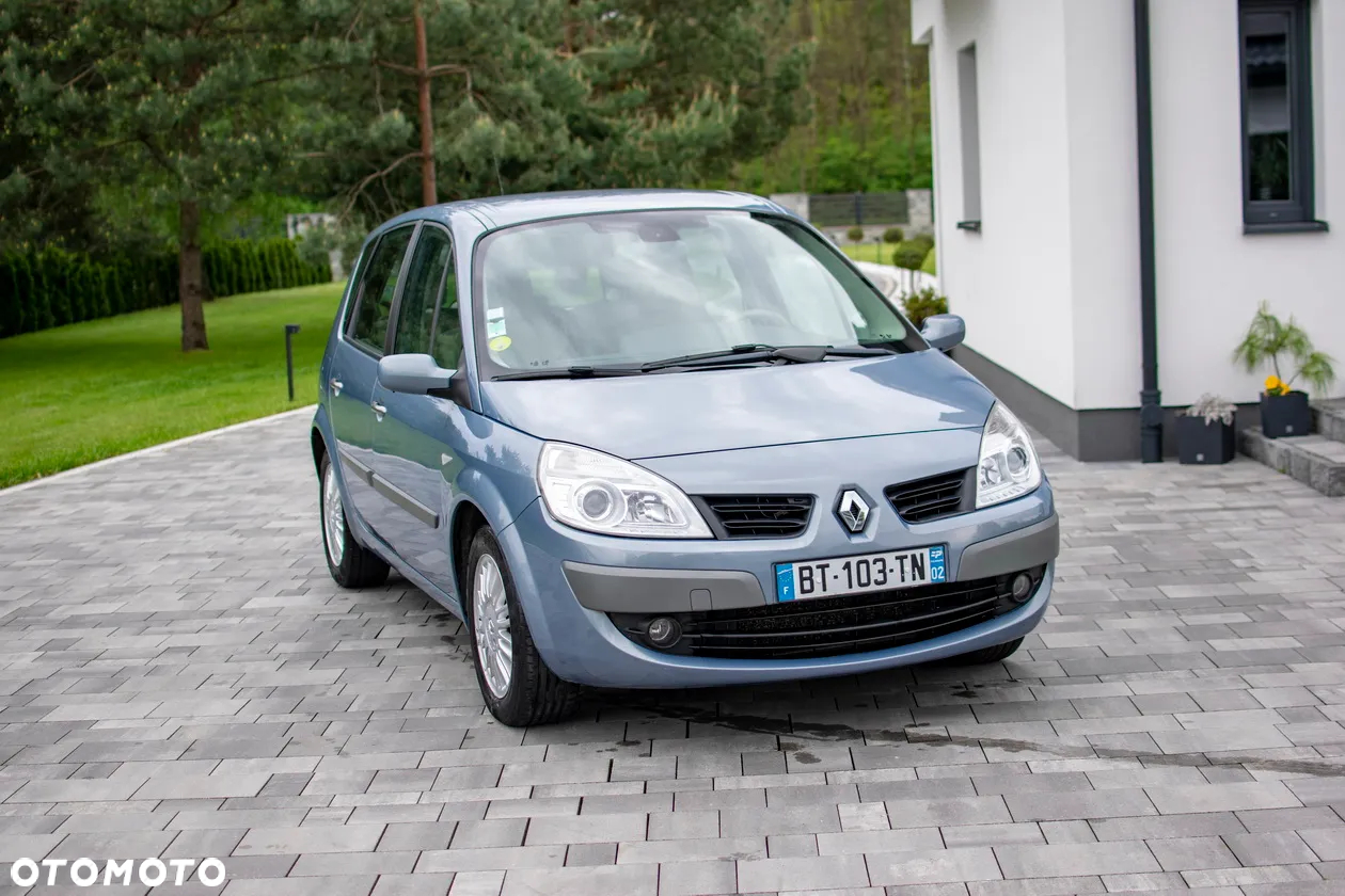 Renault Scenic - 10