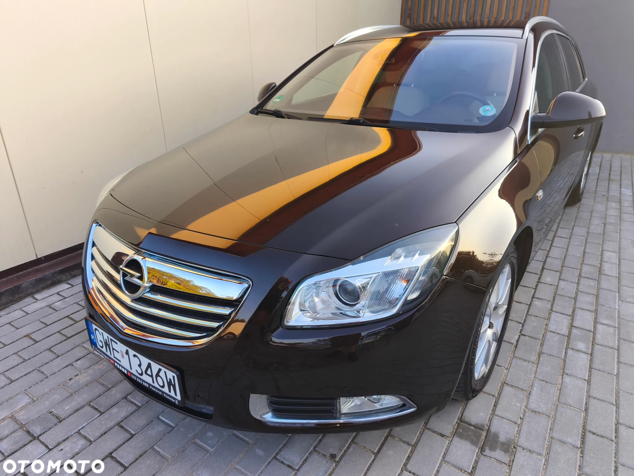 Opel Insignia 2.0 CDTI Sports Tourer - 2