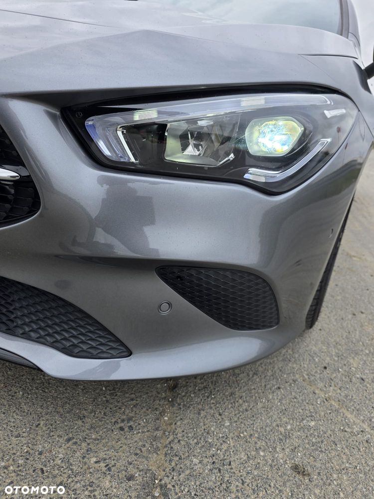 Mercedes-Benz CLA 180 Edition 2022 - 4
