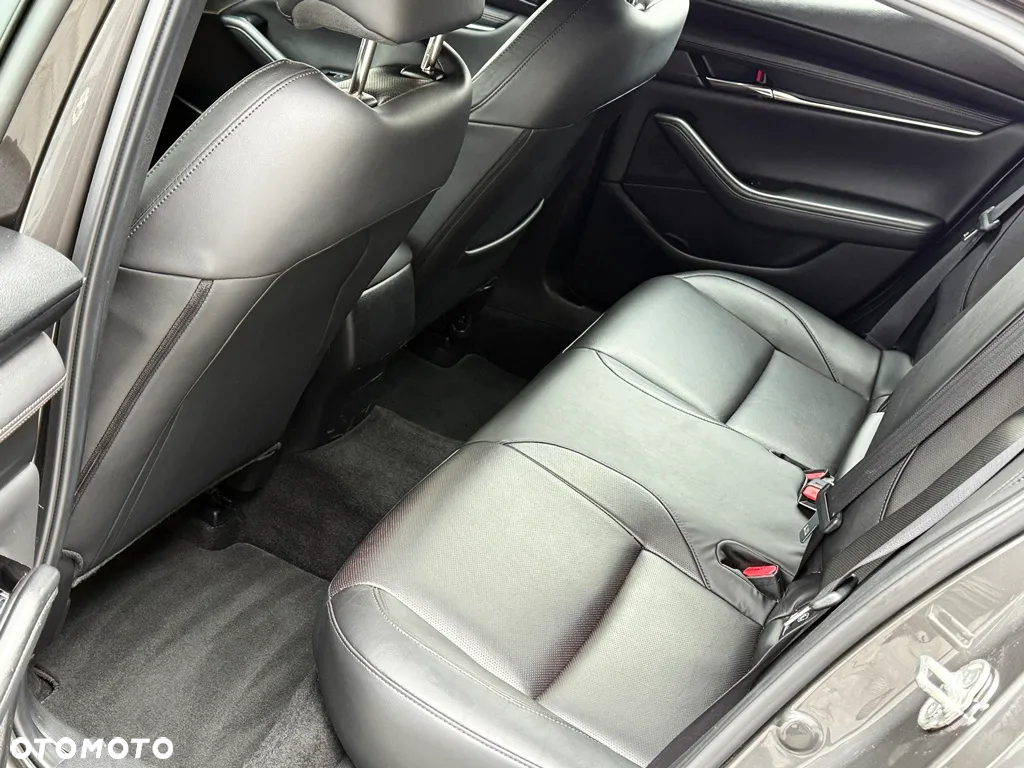 Mazda 3 SKYACTIV-X 2.0 M-Hybrid SELECTION - 33
