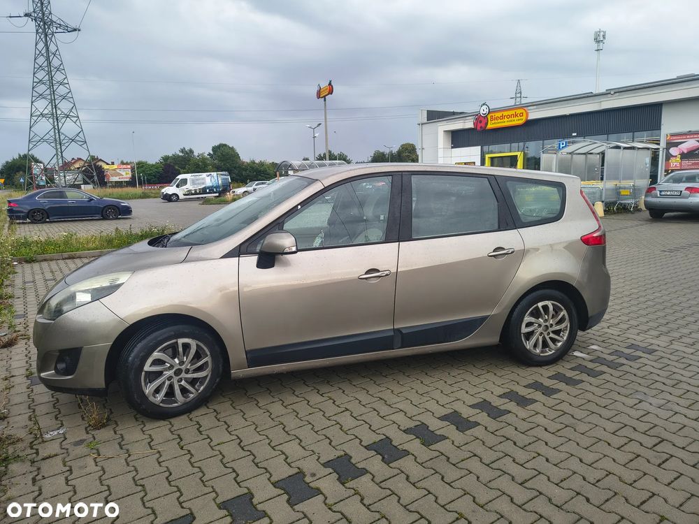 Renault Scenic - 5