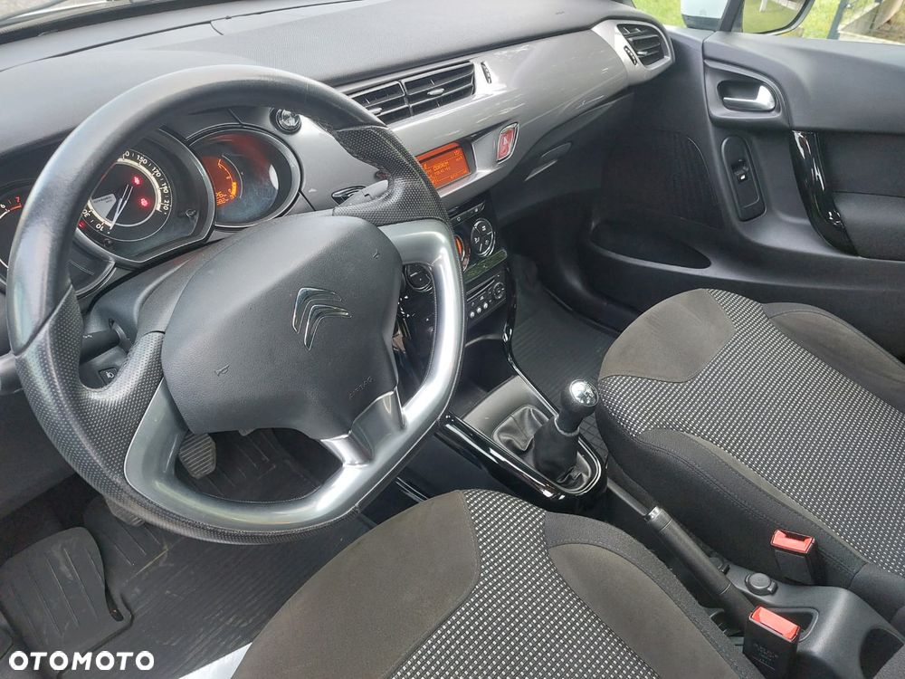 Citroën C3 Pure Tech (VTi) 82 Exclusive - 16