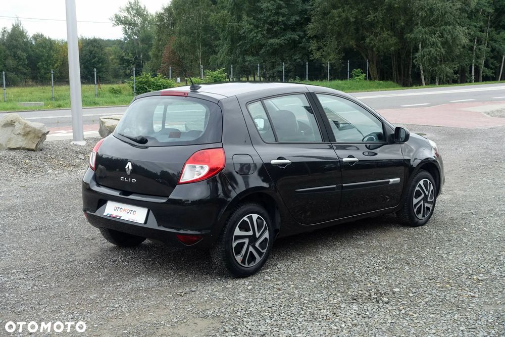 Renault Clio 1.2 16V 75 Dynamique - 7