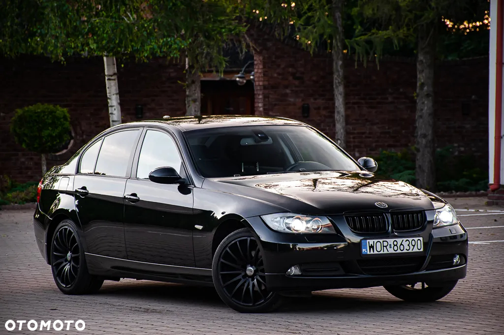 BMW Seria 3 318i Edition Sport - 10