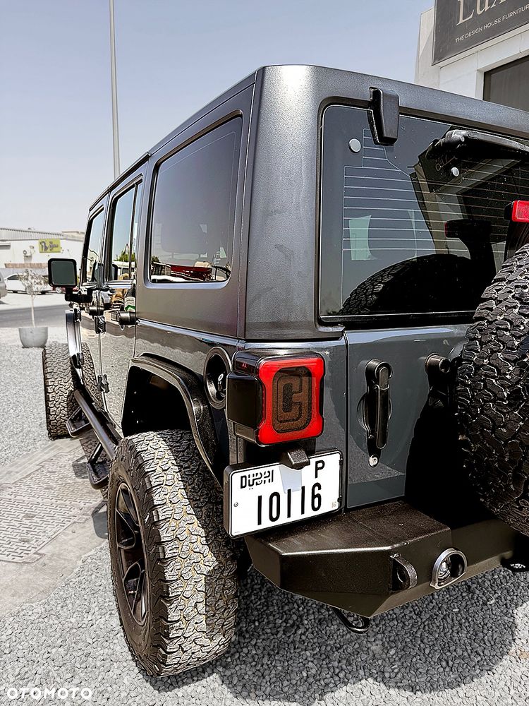 Jeep Wrangler Unlimited Hard-Top 3.6 Automatik X - 8