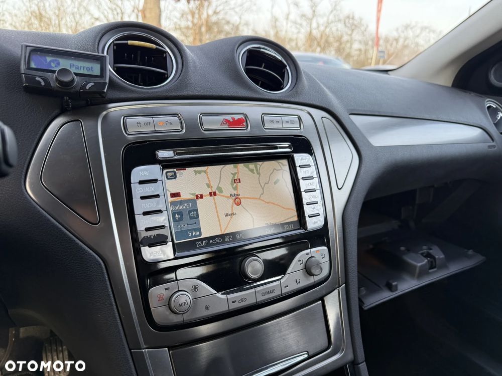 Ford Mondeo 2.0 Viva Titanium - 20