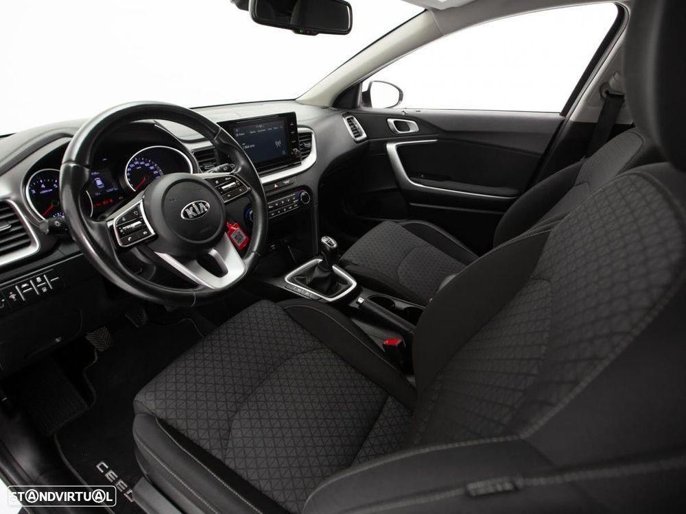 Kia Ceed 1.0 T-GDI Urban - 7