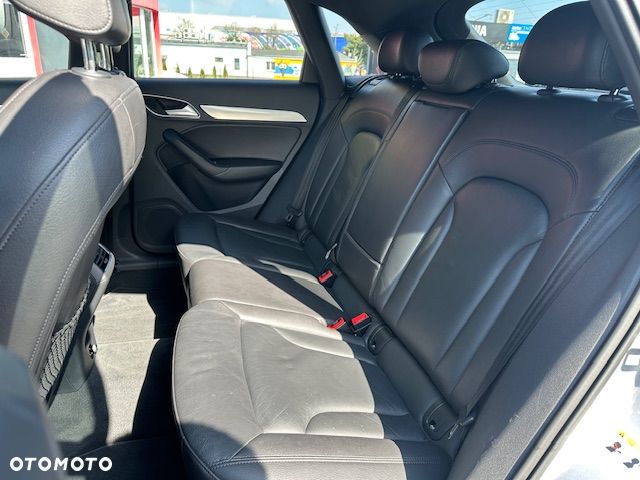 Audi Q3 - 10