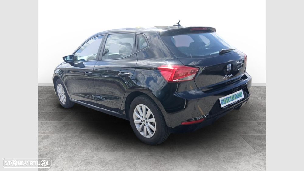 Seat Ibiza 2022 photo 2