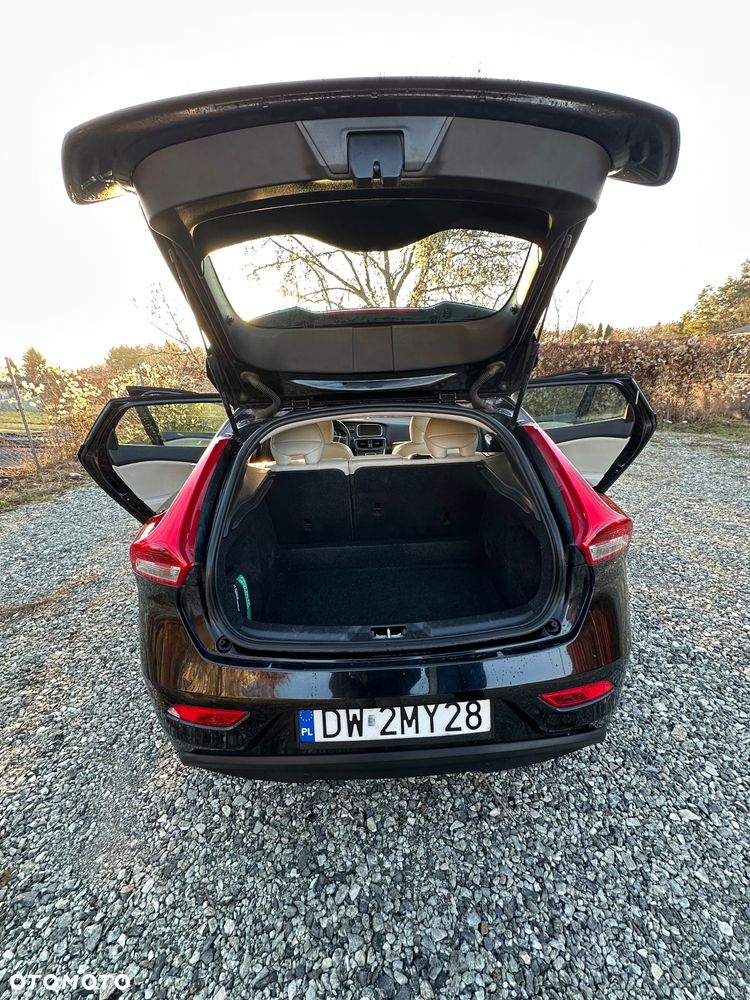 Volvo V40 D2 Drive-E Summum - 20