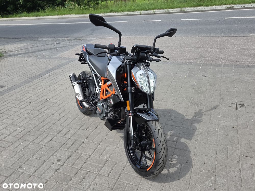 KTM Duke - 10