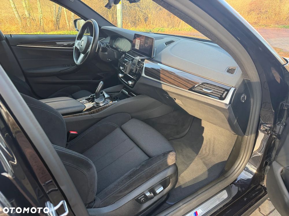 BMW Seria 5 530i xDrive M Sport sport - 10