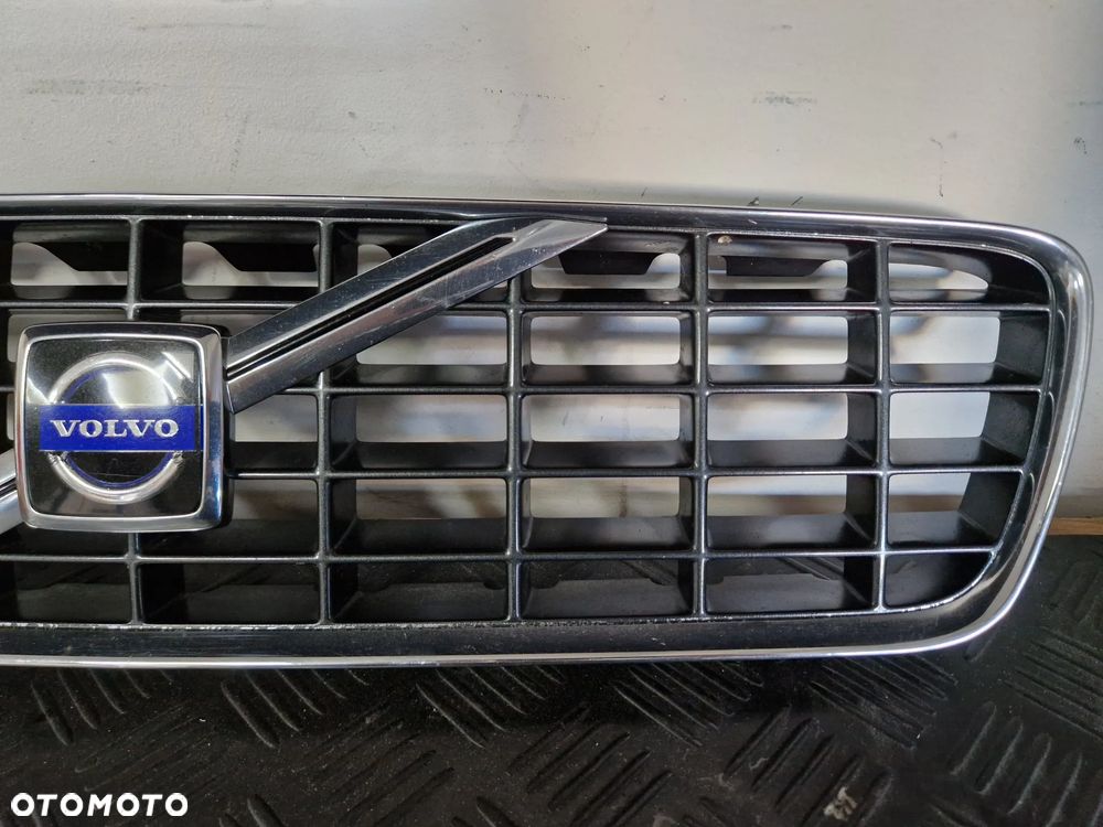 VOLVO S60  GRILL ATRAPA CHŁODNICY 00-04 - 4