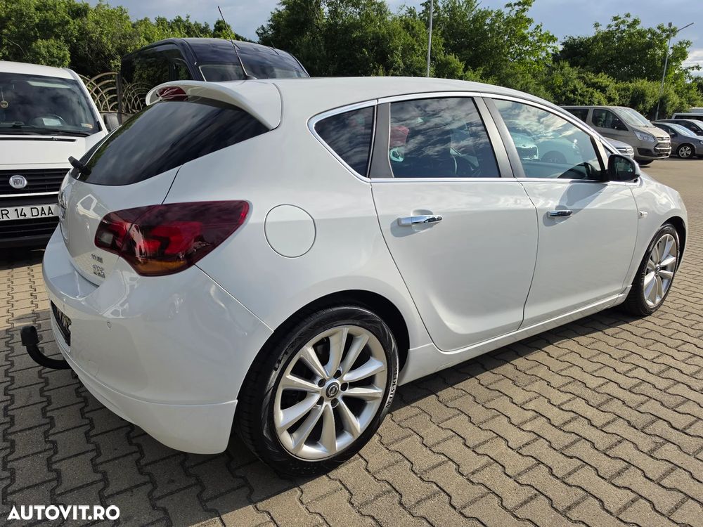 Opel Astra 1.7 CDTI DPF Sport - 4