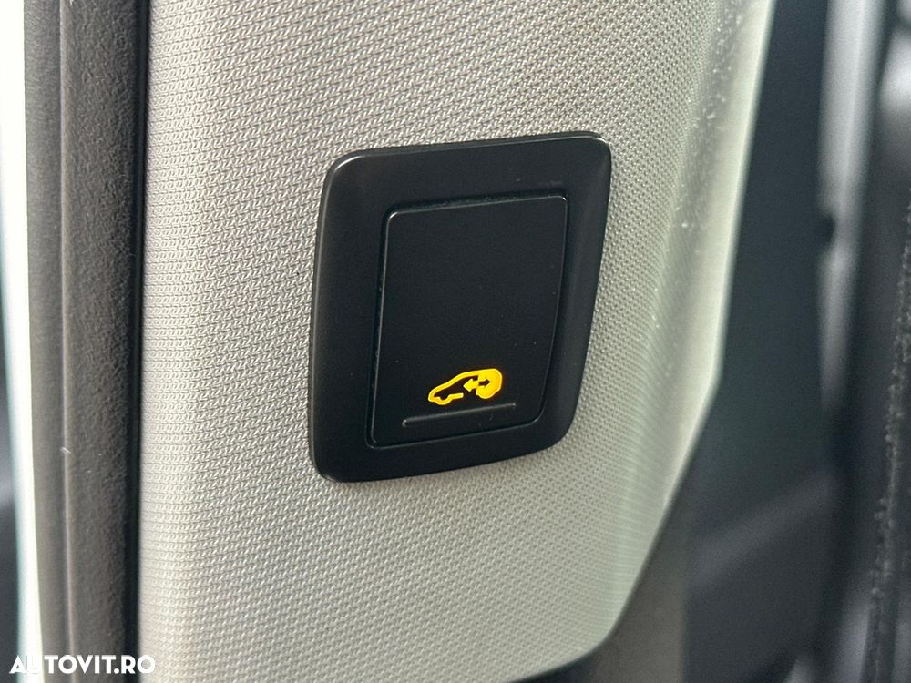 Volkswagen Sharan 2.0 TDI DSG BlueMotion Technology Life - 26