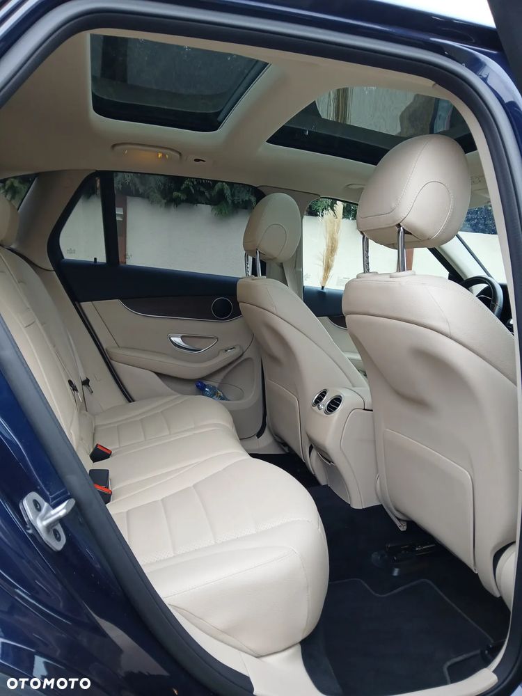 Mercedes-Benz GLC 300 4Matic 9G-TRONIC - 16