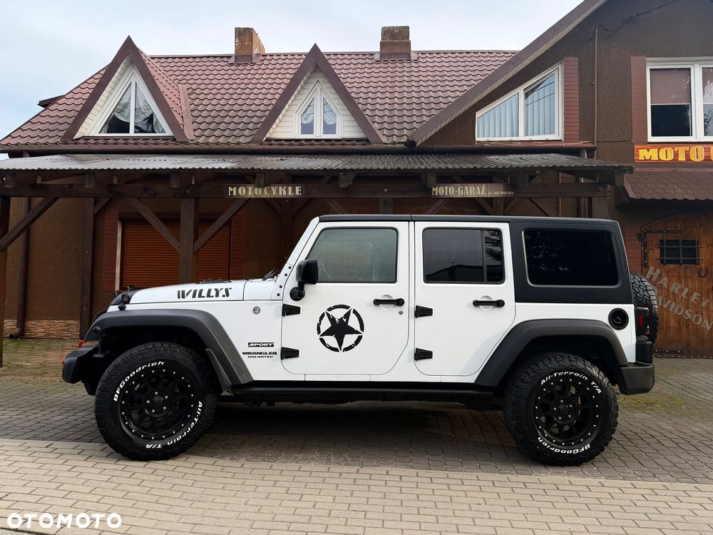 Jeep Wrangler - 3