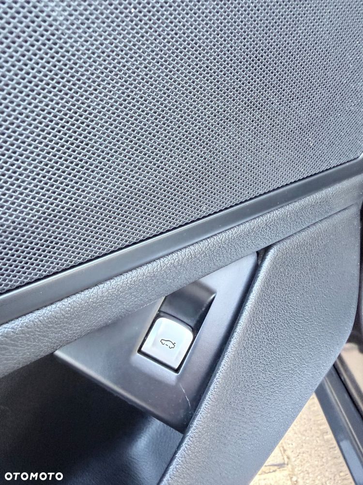 BMW Seria 7 730d xDrive - 21