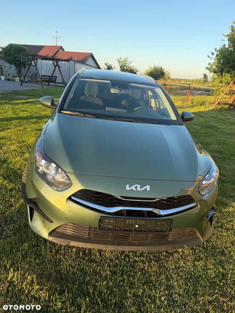 Kia Ceed 1.5 T-GDI DCT7 OPF JBL Sound Edition - 1