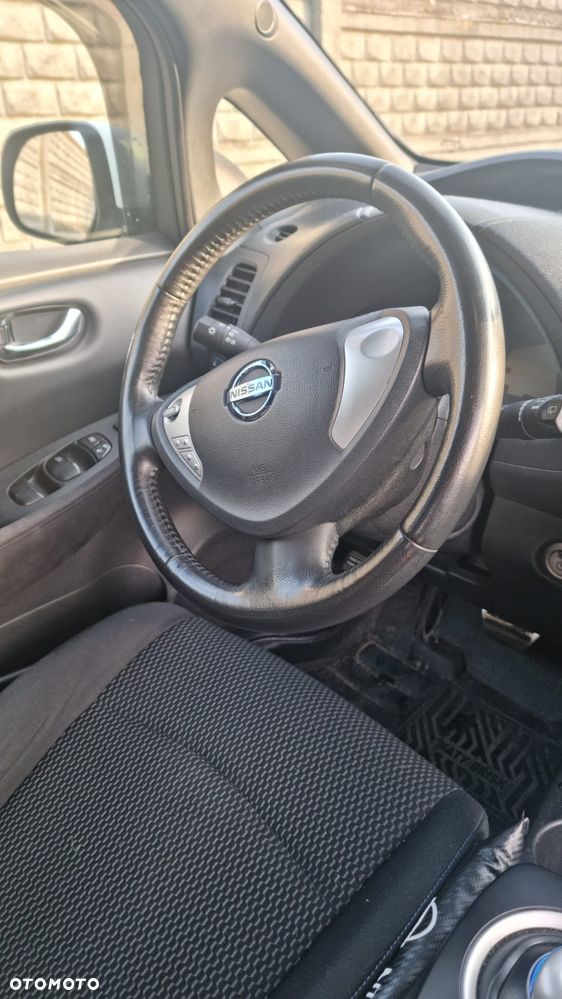 Nissan Leaf 30kWh Acenta - 25