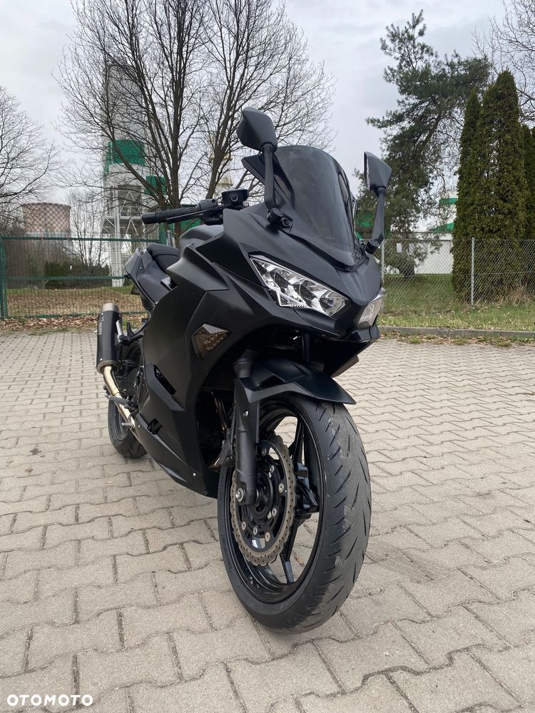 Kawasaki Ninja 400 - 5