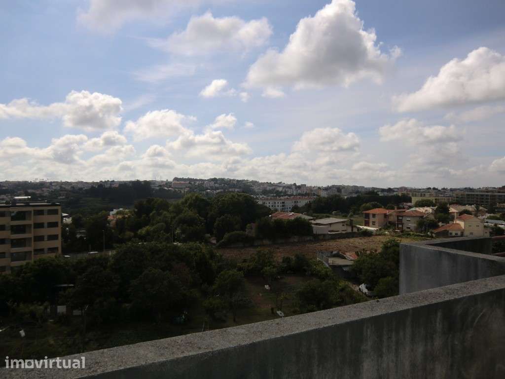 T 3 recuado,São João Madeira - Grande imagem: 2/16
