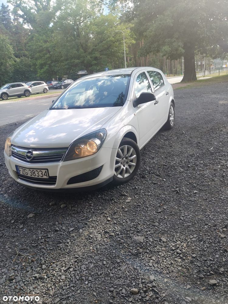 Opel Astra 1.4 - 7