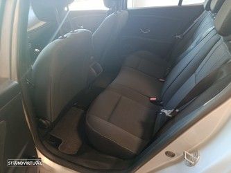 Renault Mégane 1.5 dCi Dynamique SS - 28