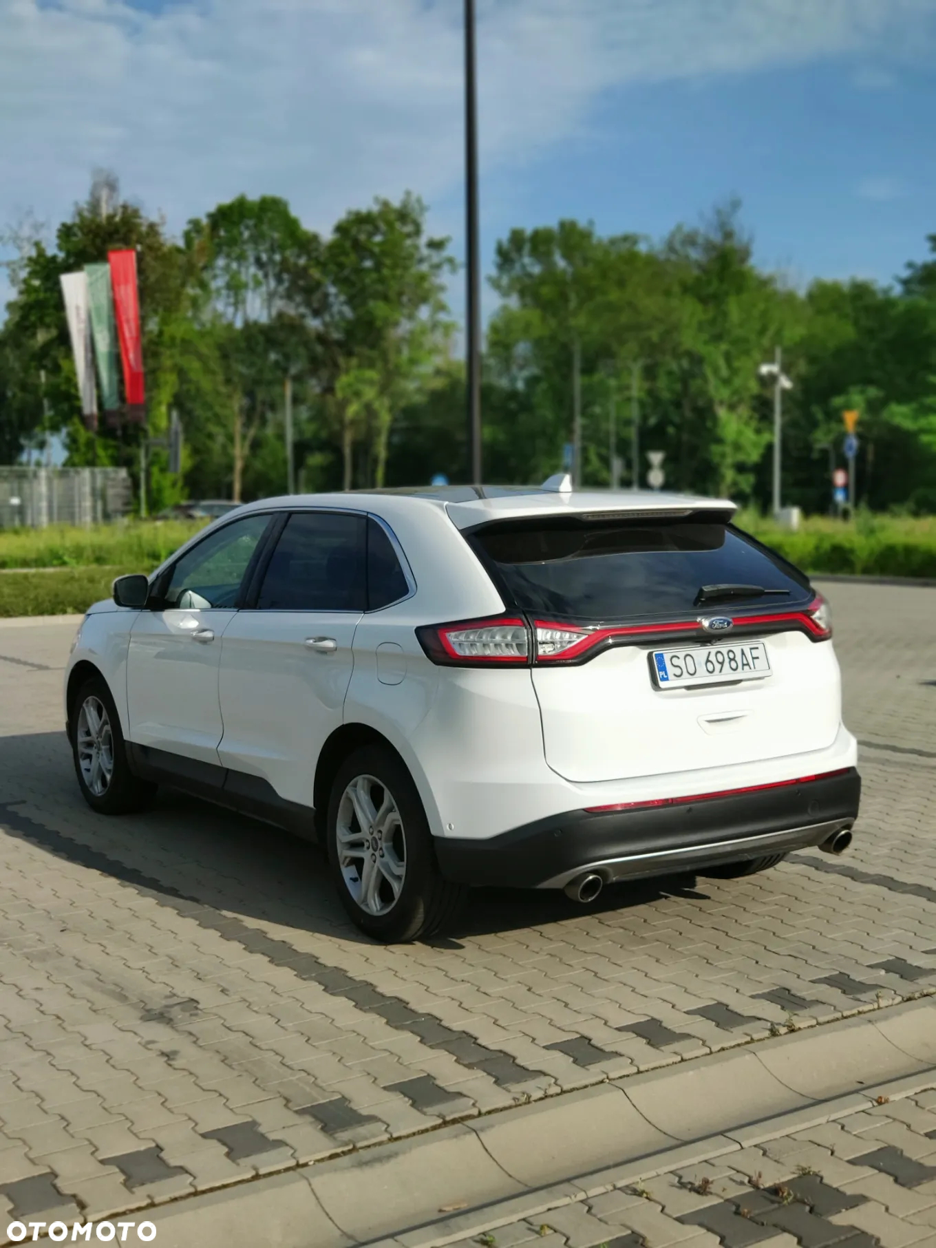 Ford Edge 2.0 TDCi Bi-Turbo 4x4 Titanium - 8