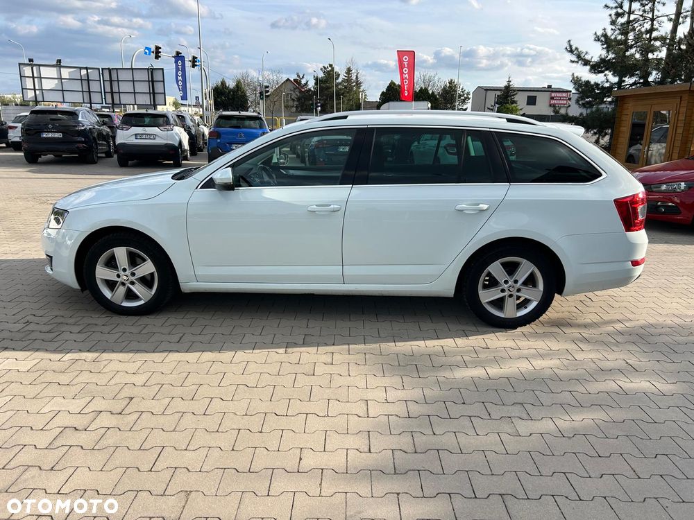 Skoda Octavia 2.0 TDI Elegance DSG - 10