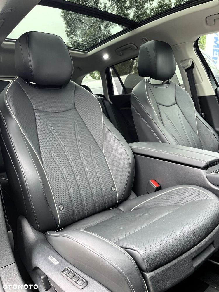 Volkswagen Passat Variant 1.5 TSI ACT mHEV Elegance DSG - 39