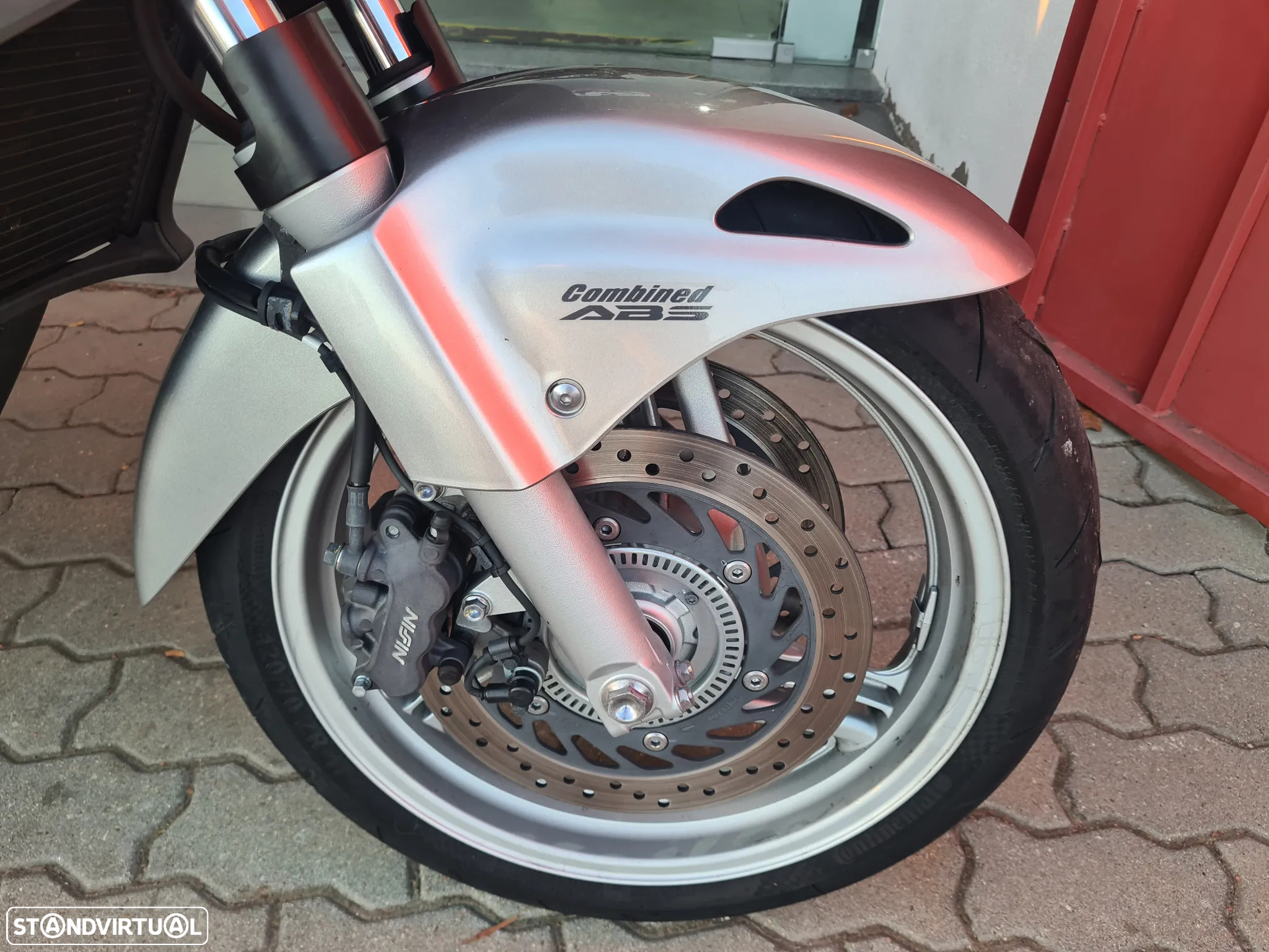 Honda Deauville 700 NT - 7
