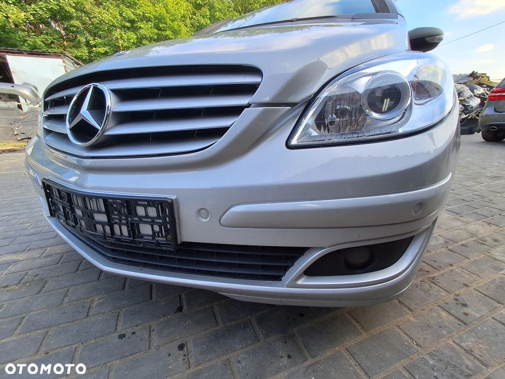 SPRZEDAM MERCEDES B-KLASA W245 PRZEDNI ZDERZAK NA PDC W KOLOR 761 DO MONTAŻU Z PARKTRONIKAMI 2005-2008 ROK - 3