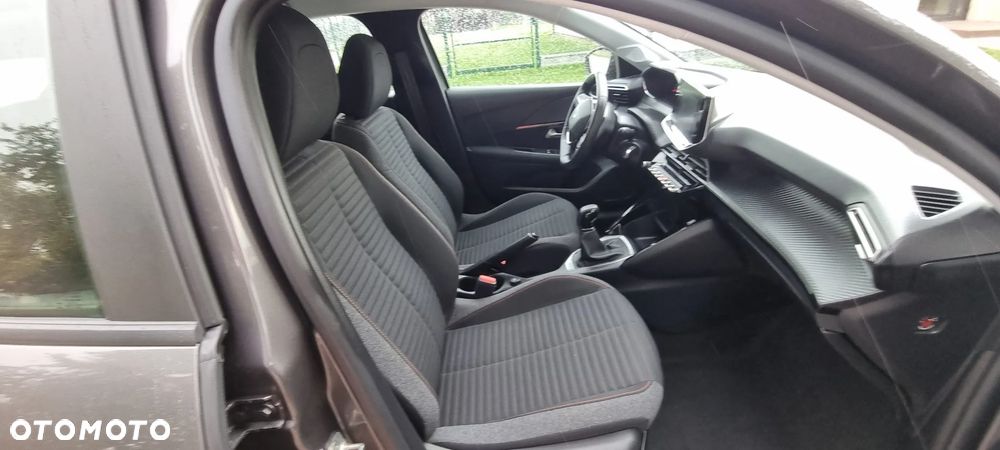 Peugeot 208 1.2 PureTech GPF Allure S&S - 10