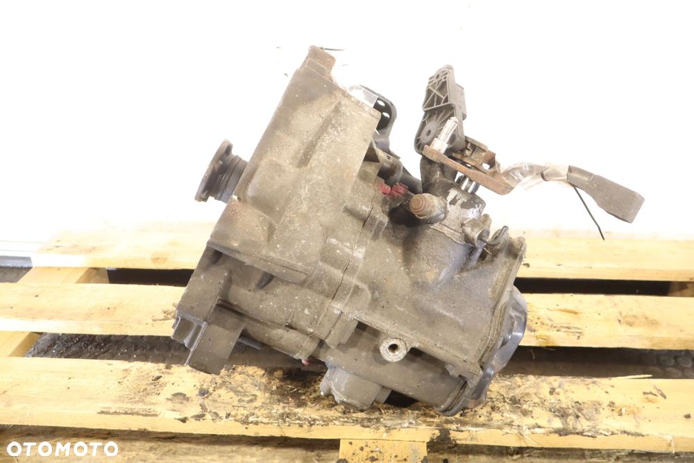 SKRZYNIA BIEGÓW 5 BIEGOWA SEAT IBIZA IV 1.4 JFM - 4