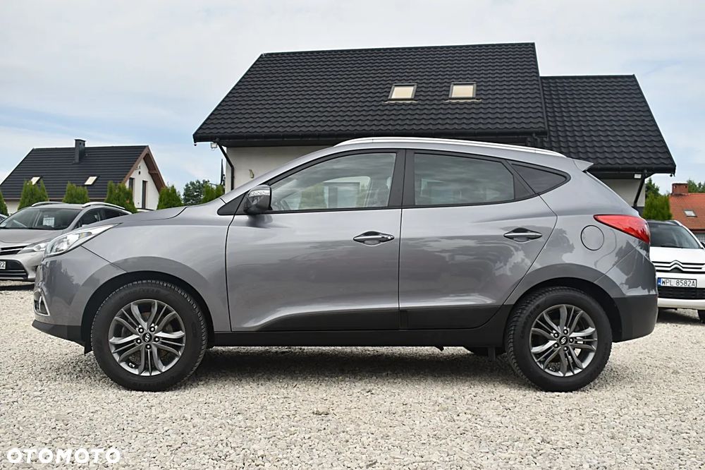 Hyundai ix35 1.6 2WD Fifa World Cup Edition - 5