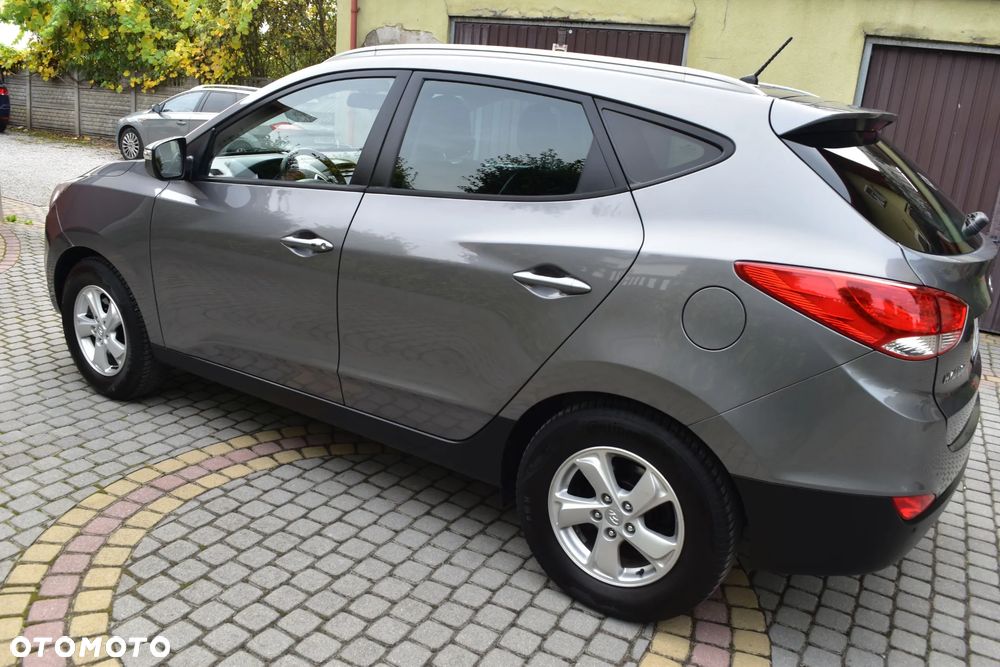Hyundai ix35 2.0 4WD Style - 17