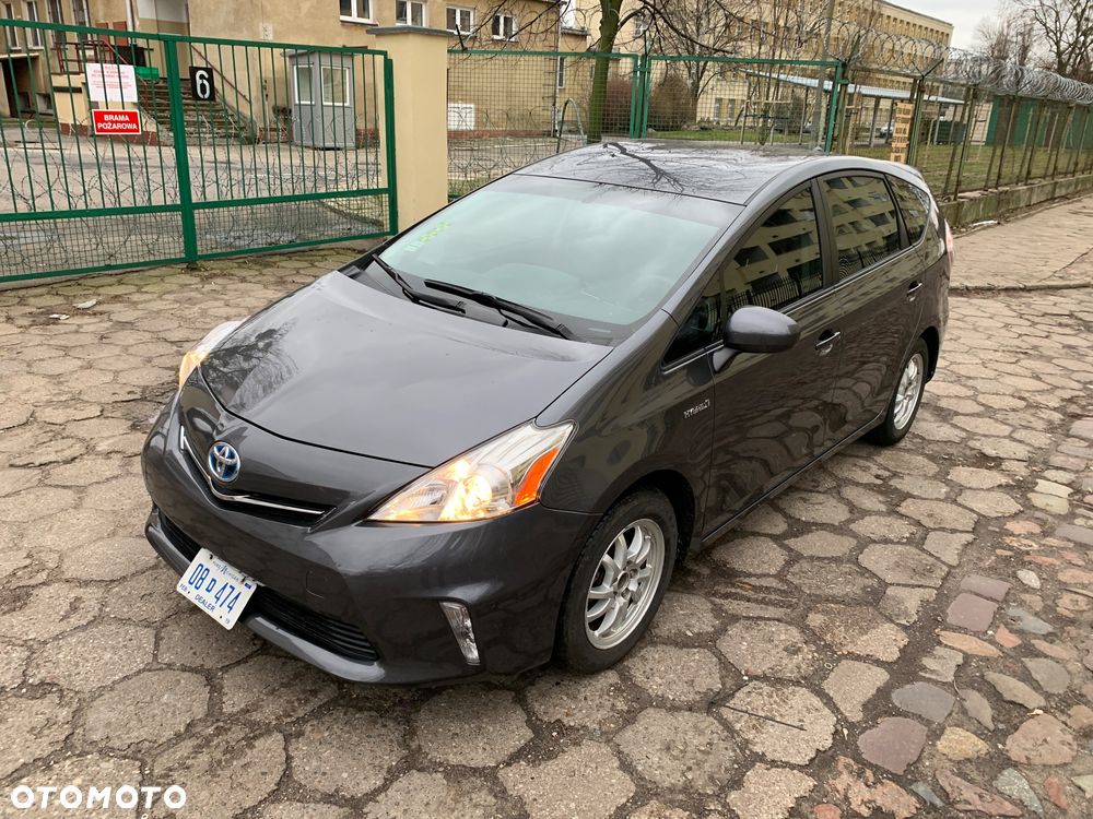 Toyota Prius+ - 25