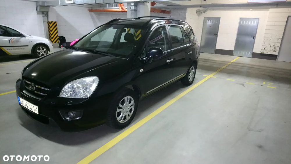 Kia Carens 2.0 CRDi Freedom - 11