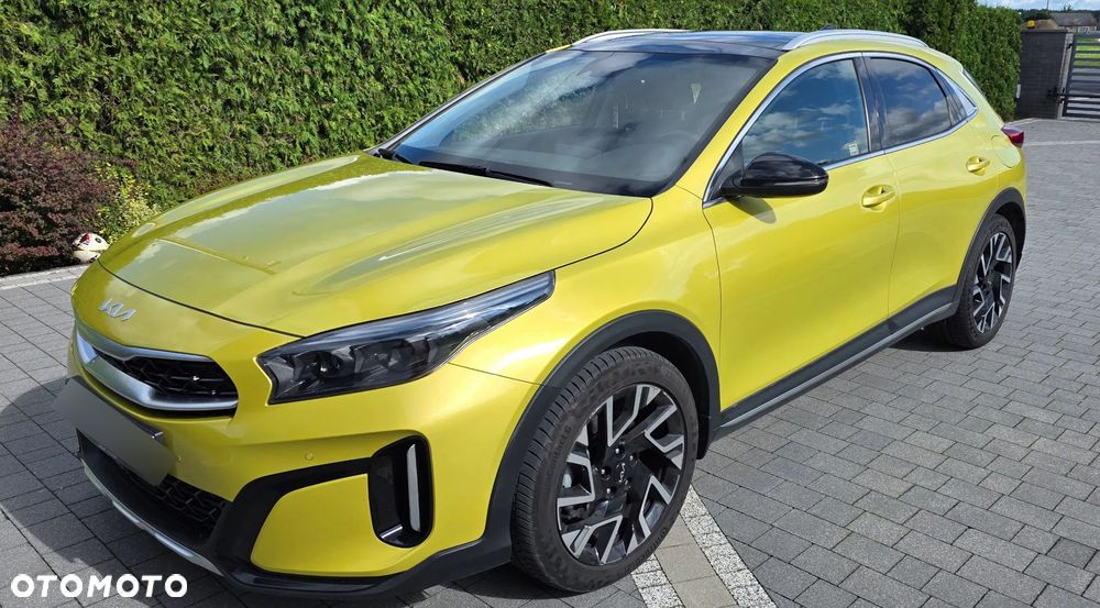 Kia XCeed 1.6 CRDi mHEV L DCT - 1