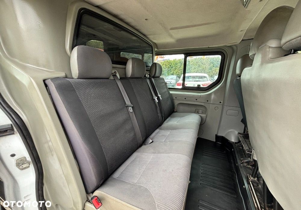 Opel Vivaro - 12