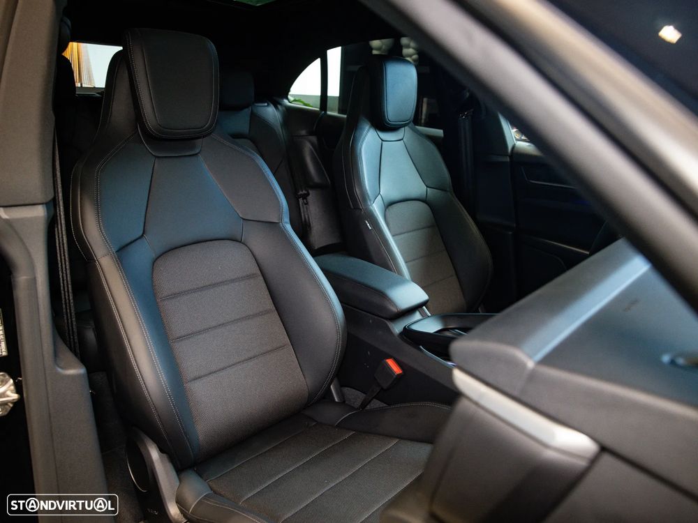 Porsche Macan Electric 4 - 42