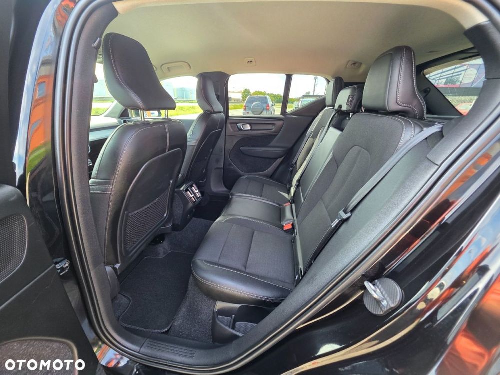 Volvo XC 40 - 19